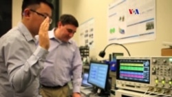 Celular controlado con gestos manuales