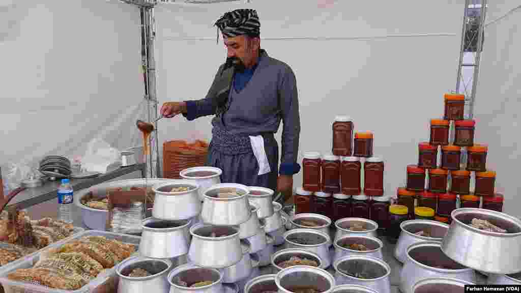 Heftemîn festîvala Hinaran li Helebce