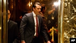 特朗普剛選定的國防部長海格塞斯已示意希望對五角大樓進行大規模清理。 (美聯社：2016年11月29日)