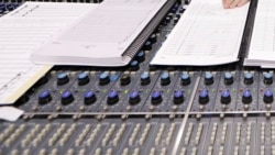 የሄኖክ ተመስገንና ፕሮፌሰር ዮናስ እንዳለ .. የሙዚቃ ወግ .. ክፍል ሁለት