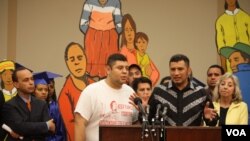 El New York Times señala que los principales beneficiados con una orden ejecutiva son los inmigrantes que tienen fuertes lazos en EE.UU. y no constituyen una amenaza para el país.