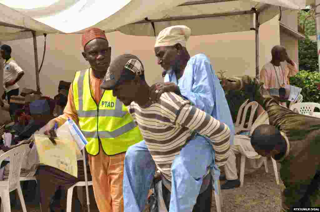 An goyo wani tsoho zuwa wajen tantance 'yan fansho a jihar Kano