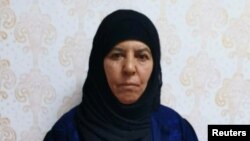 ​​អ្នកស្រី​ Rasmiya Awad ដែលត្រូវបានគេជឿថា ជាបងស្រីរបស់មេដឹកនាំរដ្ឋឥស្លាមលោក Abu Bakr al-Baghdadi។ 