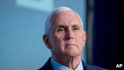 ARHIVA - Bivši potpredsjednik SAD Majk Pens (Foto: AP/Alex Brandon)