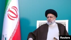 Իրանի նախագահ Էբրահիմ Ռայիսին ադրբեջանա-իրանական սահմանին մասնակցել է Ադրբեջանի նախագահ Իլհամ Ալիևի հետ հանդիպմանը