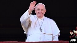 Paus Fransiskus di Vatikan (foto: dok). 