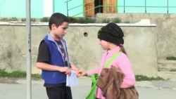 For Crimea’s Tatars, Fear, Defiance Take Hold