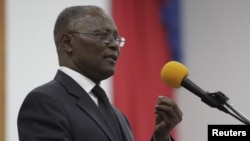 Jocelerme Privert, président intérimaire d'Haïti