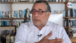 El empresario Mario Arana, miembro de la Alianza Ciudadana. [Foto: VOA/Miguel Bravo]