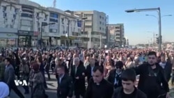 مامۆستایانی شار و شارۆچکەکان بۆ پاڵپشتی لە مامۆستایانی مانگرتوو گەیشتنە سلێمانی و خۆپیشاندانیان ئەنجامدا