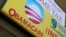 Biển hiệu của một cơ sở chuyên giúp tư vấn về Obamacare, bảo hiểm, thuế... ở bang California, Hoa Kỳ.