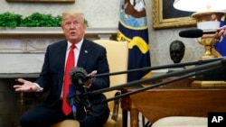 El presidente Donald Trump señaló que se necesitan leyes fuertes de inmigración para frenar el ingreso de pandilleros.