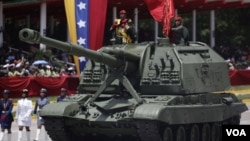 En los últimos cinco años Venezuela ha comprado casi $11.000 millones de dólares en armas a Rusia.