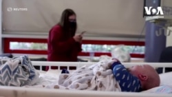 Як малюки переносять коронавірус і як працюють американські школи в умовах пандемії. Відео