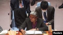 Амбасадорката на САД во ОН Линда Томас-Гринфилд рече дека потегот на Путин претставува „неиспровоциран“ напад врз украинските територијален интегритет и суверенитет