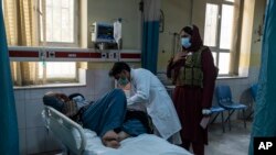 افغانستان میں اومیکرون کے کیسز میں اضافہ ہو رہا ہے۔