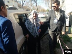 Vazira Egamberdiyeva, Toshkent shahar Mirzo Ulug’bek tuman sudi oldida, 21-fevral, 2022