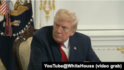 资料照片：美国总统特朗普 （2025年11月27日）