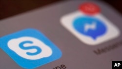 ARCHIVO - Esta fotografía muestra el icono de la aplicación Skype de Microsoft en un teléfono inteligente en Nueva York, el 9 de abril de 2016. (Foto AP/Patrick Sison, Archivo).