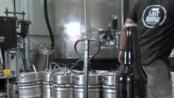 ភេសជ្ជៈ​ឈ្មោះ​រូតបៀរ​ជា​របស់​អាមេរិក