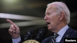 ARCHIVO: El presidente de EEUU, Joe Biden, pronuncia un discurso en Delaware el 6 de noviembre de 2023.