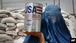 سازمان ملل متحد گفته است که امسال نزدیک به نیمی از جمعیت افغانستان برای امرار معیشت خود، به کمک‌های بشردوستانۀ نهادهای بین‌المللی متکی خواهند بود.