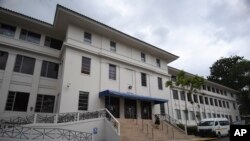 La Corte Suprema se encuentra en la Ciudad de Panamá, el lunes 8 de abril de 2024, cuando comienza el juicio de los acusados en relación con el caso mundial de lavado de dinero Papeles de Panamá. 