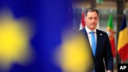 Perdana Menteri Belgia Alexander De Croo tiba di Brussels untuk menhadiri konfrensi Uni Eropa pada 22 Maret 2024. (Foto: AP/Geert Vanden Wijngaert)