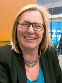 ARCHIVO - La ex vicegobernadora Michelle Fischbach ganó las primarias del Séptimo Distrito del Congreso para enfrentarse al representante demócrata Collin Peterson en noviembre.