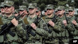 Pripadnici Kosovskih bezbednosnih snaga