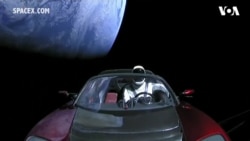 "Тесла" Ілона Маска мандрує відкритим космосом. Відео