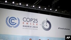 Réunion de la COP25 à Madrid, en Espagne, le 14 décembre 2019. (AP Photo/Manu Fernandez)