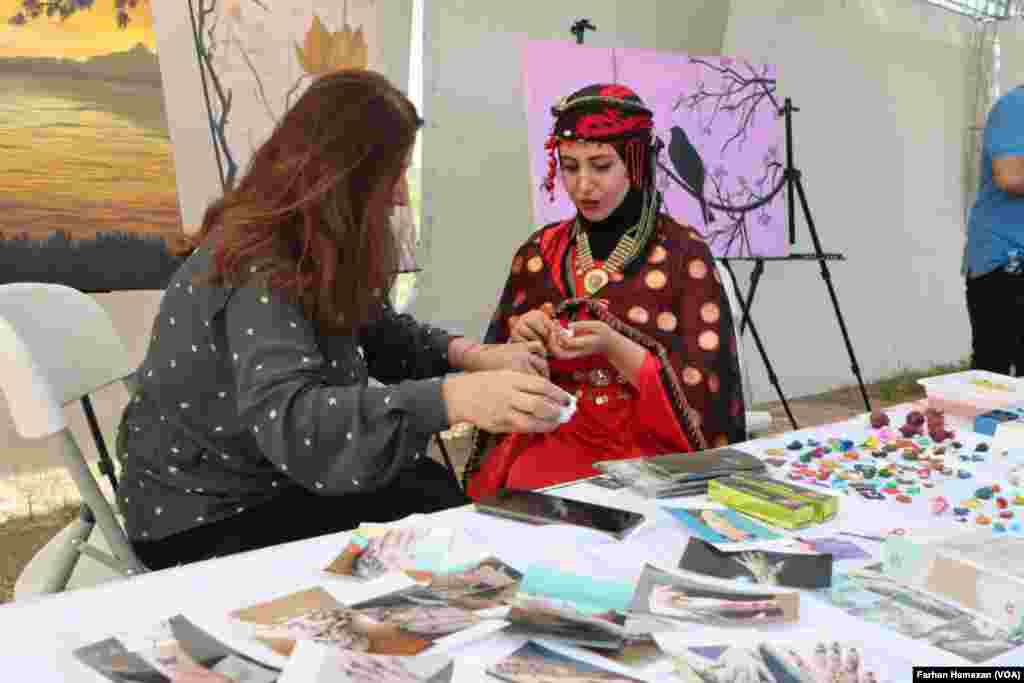 Heftemîn festîvala Hinaran li Helebce