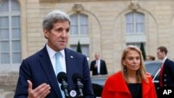 Джон Керрі в Парижі