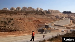 G'arbiy Sohildagi yahudiy posyolka