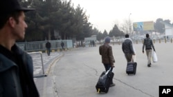 افغانستان ته ستانه شوي کډوال