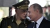 Sergej Šojgu i Vladimir Putin, septembar 2018. godine (Alexey NIKOLSKY / POOL / AFP)
