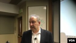 Pirooz Parvarandeh, a longtime Silicon Valley executive helped create the Iranian Americans' Contribution Project, a nonprofit that uses technology to gather and analyze data about Iranian Americans. (M. Quinn/VOA)