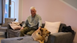 美國之音專訪香港資深傳媒人韋安仕