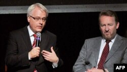Ivo Josipović, predsednik Hrvatske, i Bakir Izetbegović, član Predsedništva BiH učestvovali su na panelu u Njujorku povodom 15-godišnjice sklapanja Dejtonskog sporazuma.