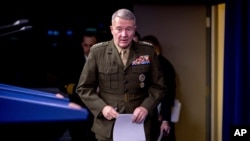 فرانک مک کنزی - آٰرشیو