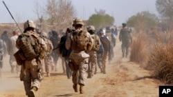 په اوس وخت کې په افغانستان کې شاوخوا ۸۴۰۰ امریکایي پوځیان میشت دي