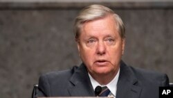 资料照：共和党联邦参议员格雷厄姆（Sen. Lindsey Graham, R-SC）2020年5月6日主持参议院司法委员会听证会。