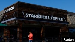 ร้านสตาร์บัคส์ ที่รัฐเเคลิฟอร์เนีย