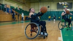 “Кубок Титанів” - як грати в баскетбол на колісних кріслах. Відео 