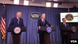 美国国务次卿香农（左）、国防部副部长沙纳罕（中）和能源部副部长布鲁耶特（右）2018年2月2日在五角大楼的记者会上公布核态势评估报告（美国之音叶林拍摄） 