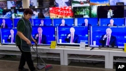 Речник президента Росії Дмитро Пєсков заявив, що "країни колективного Заходу на чолі зі Сполученими Штатами безпосередньо беруть участь у цьому конфлікті" (російсько-українській війні – ред.)