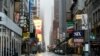 El distrito de Broadway se ha quedado vacío a causa de la crisis del coronavirus en Nueva York.