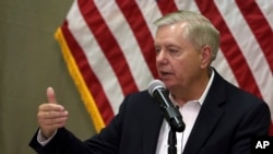 Американський сенатор-республіканець Ліндсі Ґрем закликав зруйнувати нафтопереробні заводи Ірану у разі подальших нападів