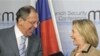 Hilari Klinton i Sergej Lavrov na današnjoj ceremoniji u Minhenu
